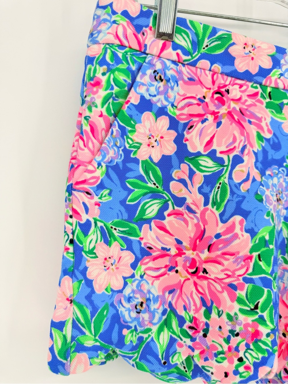 Lilly Pulitzer Buttercup Knit Scallop Shorts NWT Spring In Your Step Sz 6 Floral - Picture 4 of 13